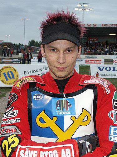 Joonas Kylm�korpi 2000